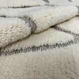 Beni Ouarain Berber rug • Brown diamond pattern on a beige background