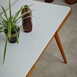 Table basse opaxit blanc par Jiri Jiroutek pour Cesky Nabytek 1960