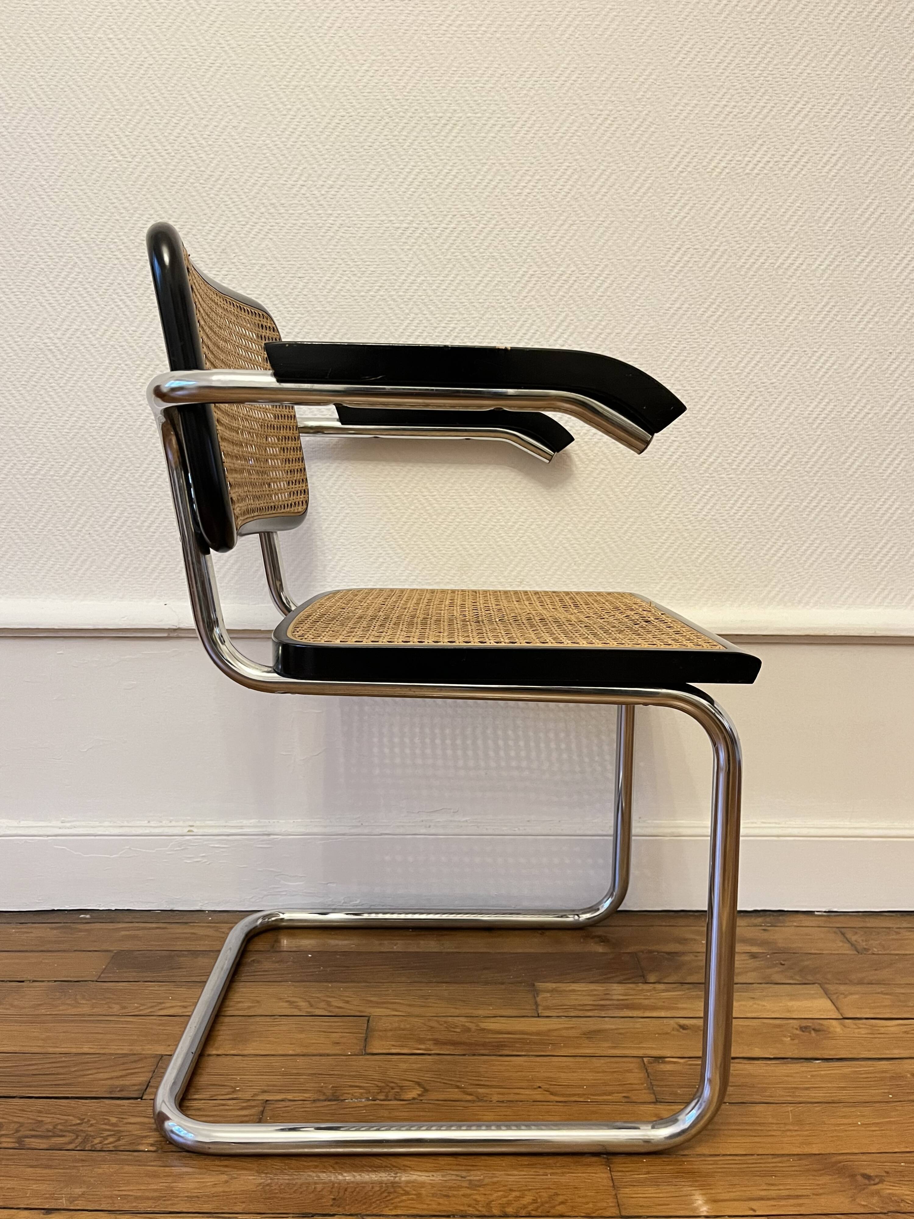 Armchair by Marcel BREUER model Cesca B64 black color