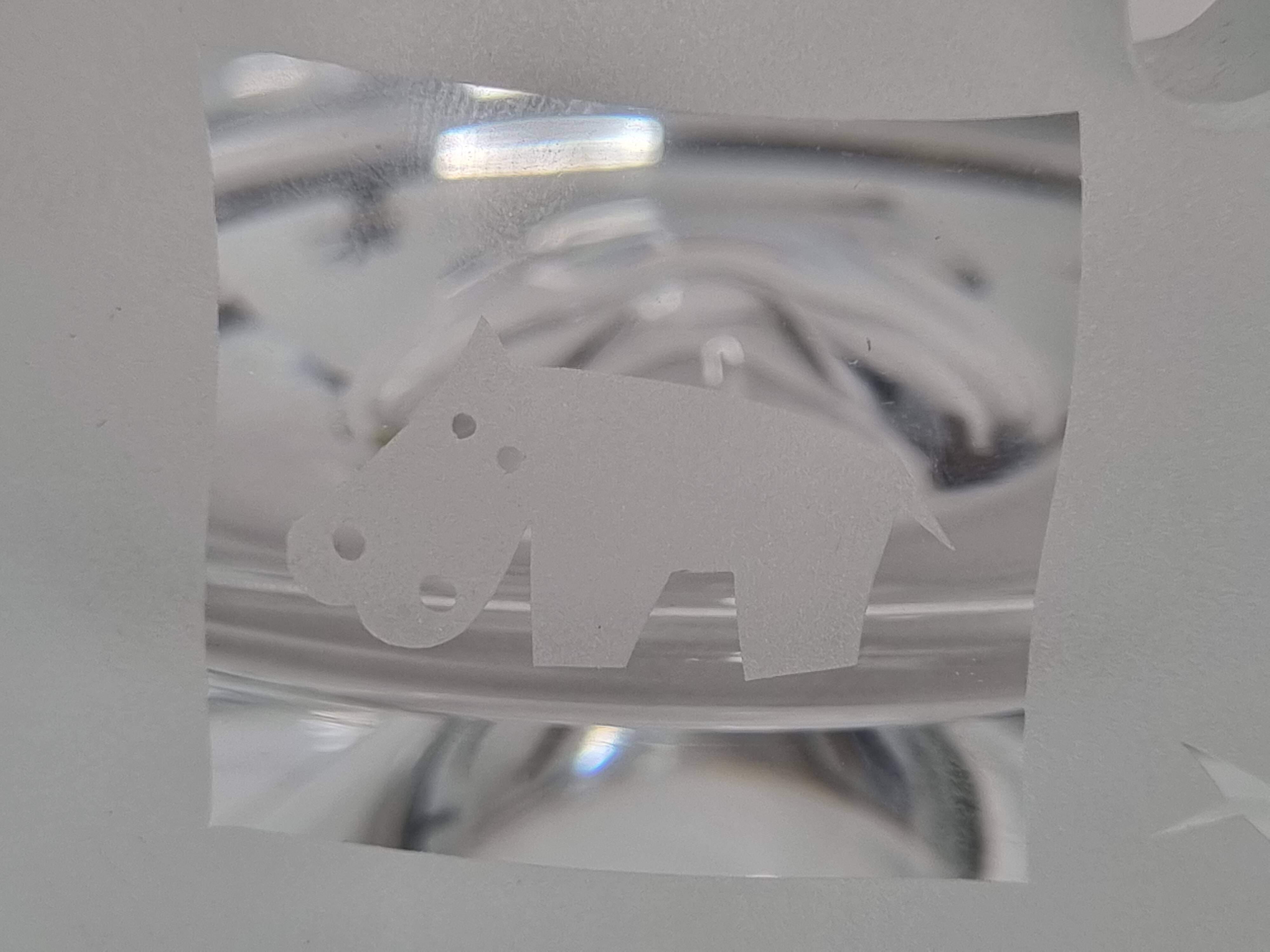 Thick frosted glass ashtray and pocket tray, 1980s savannah design, 13 cm.