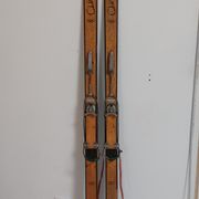 Old pair of vintage wooden skis Triga Club 185 cm