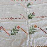 Nappe ancienne brodée