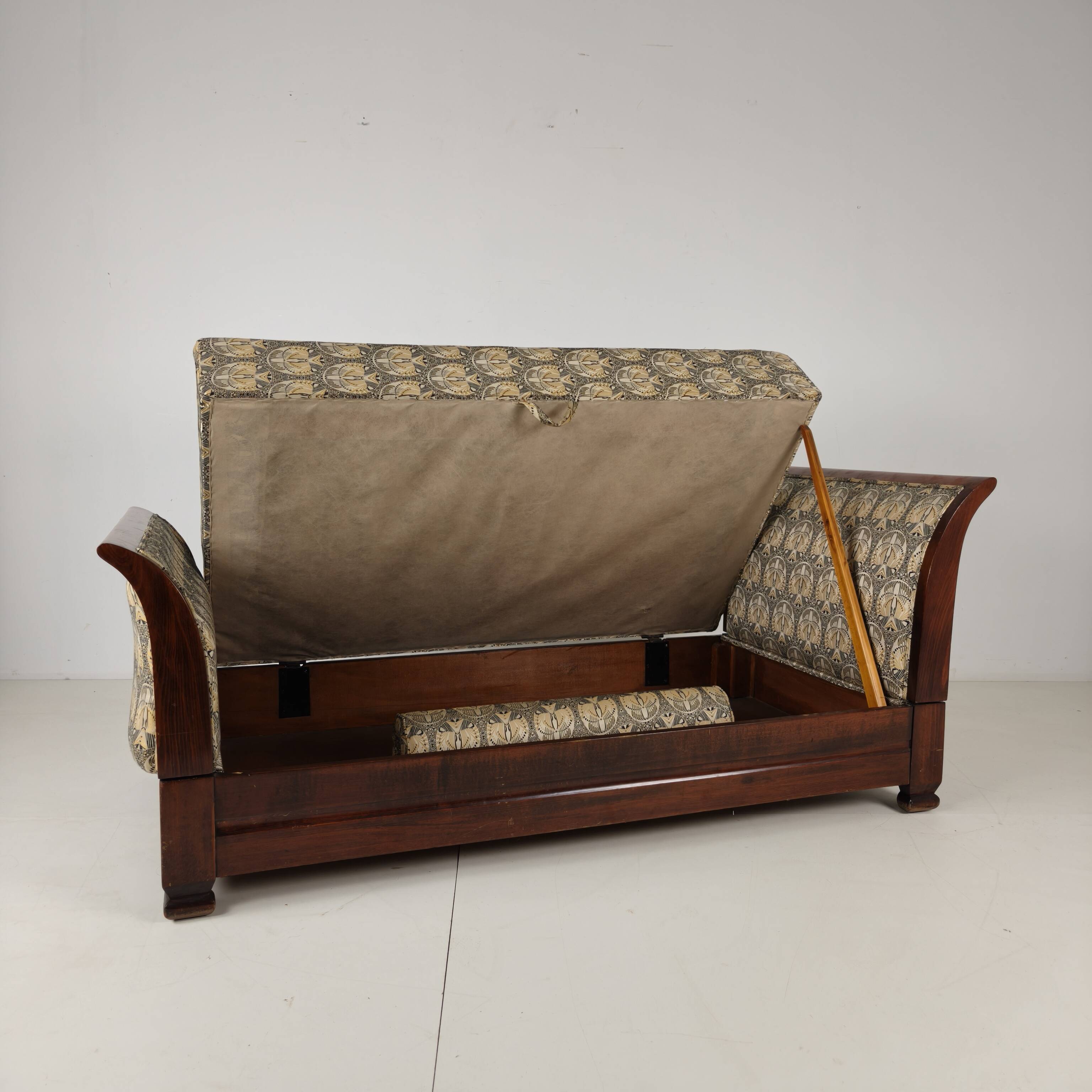 Art Deco Daybed with Hidden Storage & Adjustable Positions