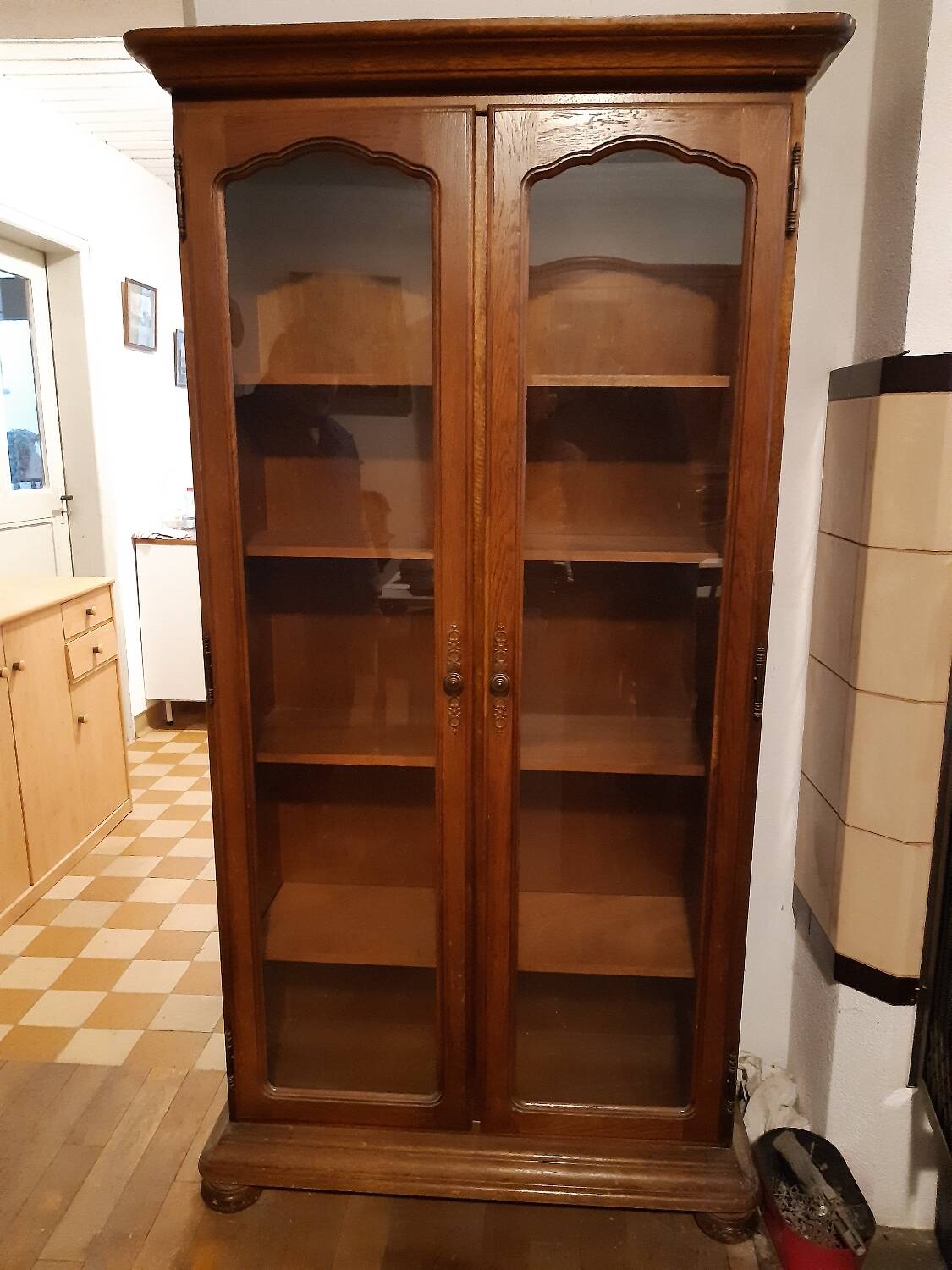 Display case bookcase