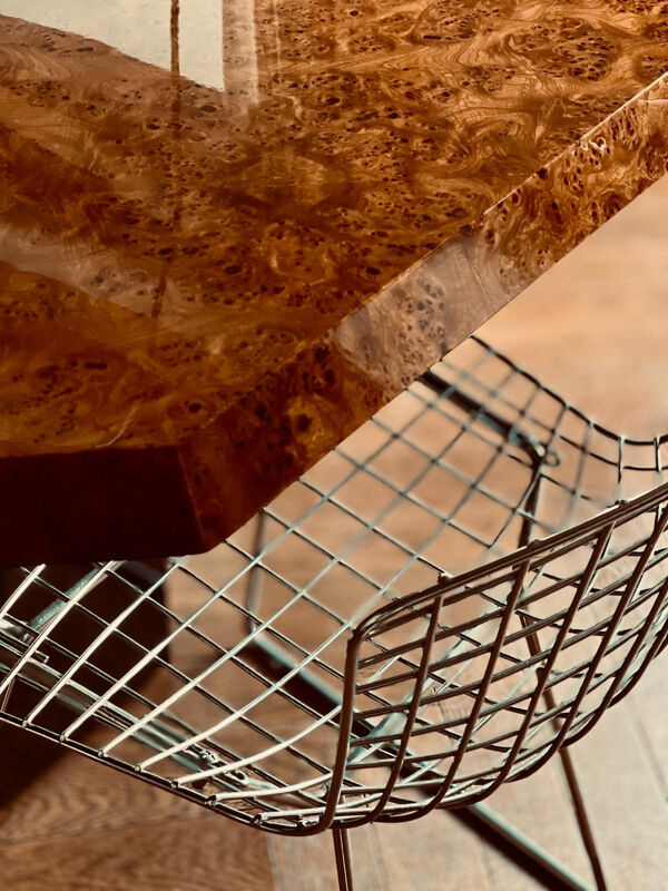 Table à manger loupe d’orme Roche Bobois Jean Claude Mahey vintage