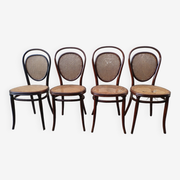 Lot de 4 chaises Thonet n° 7 de 1865 ca