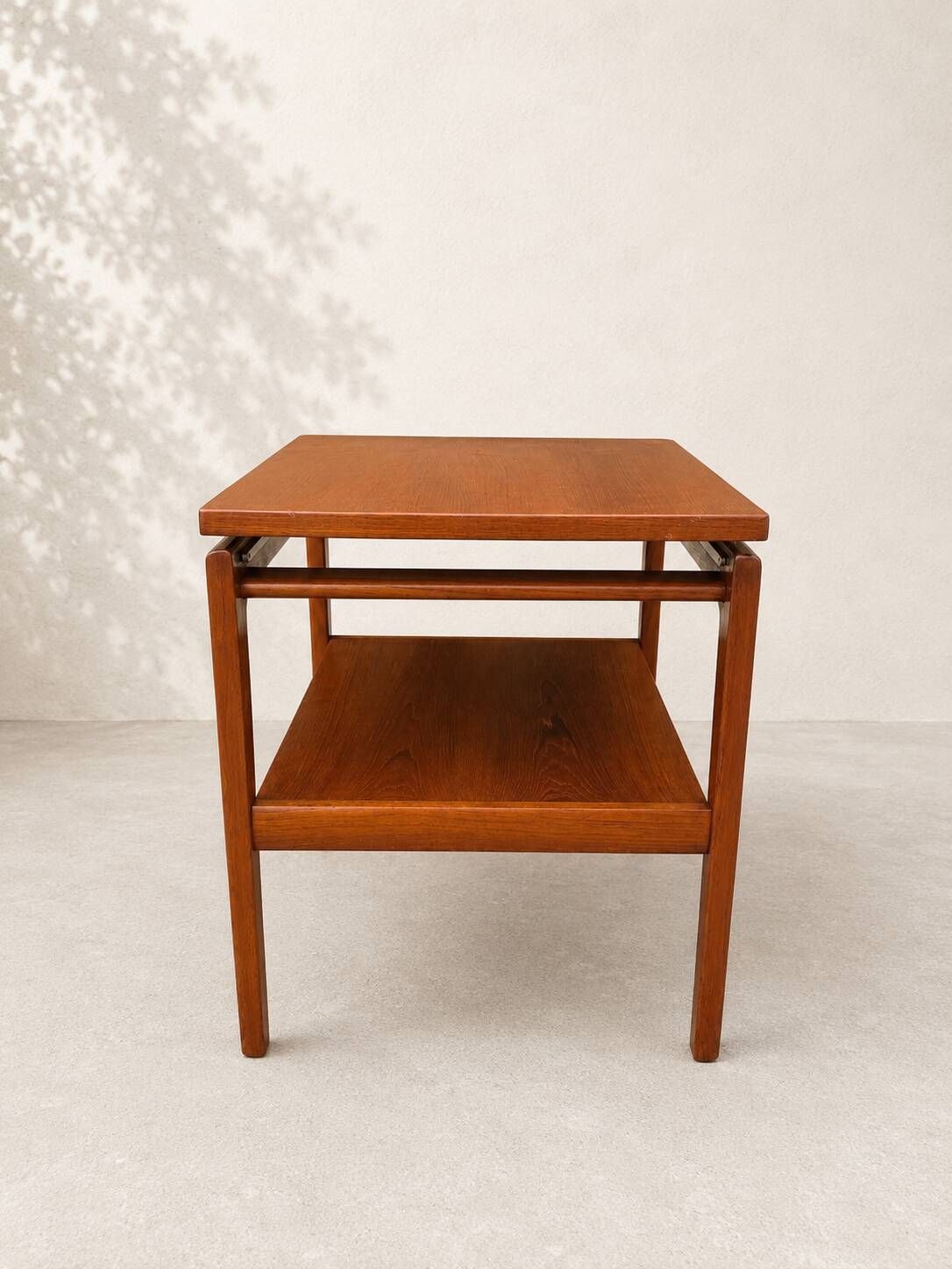 Danish teak coffee table – France & Søn – 1960s