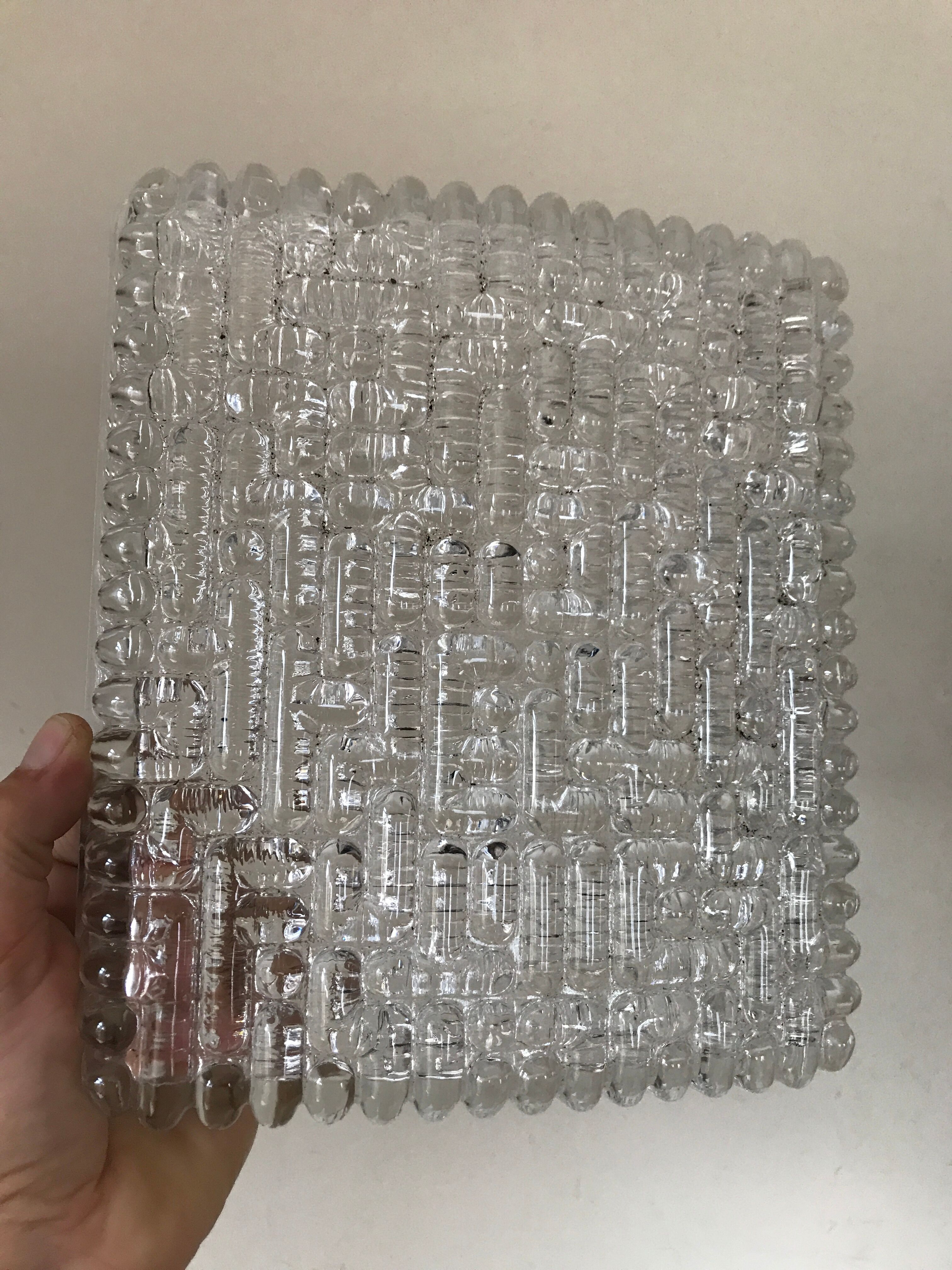 Paire d’appliques dalle de verre et laiton design 70