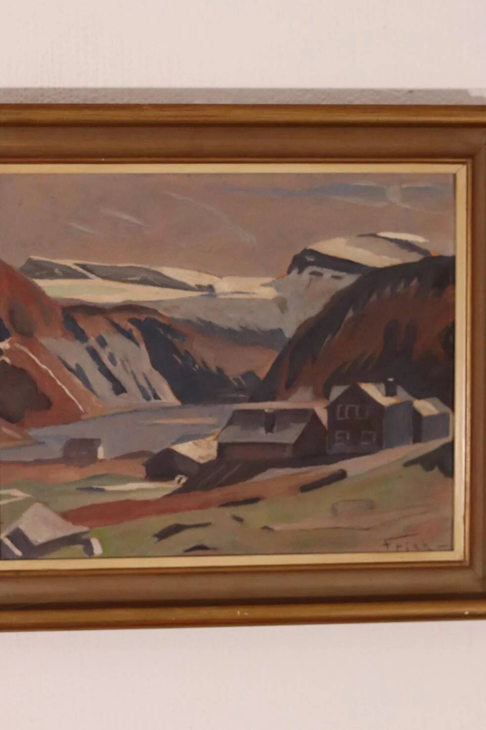 “Echoes Beyond” by Frisk