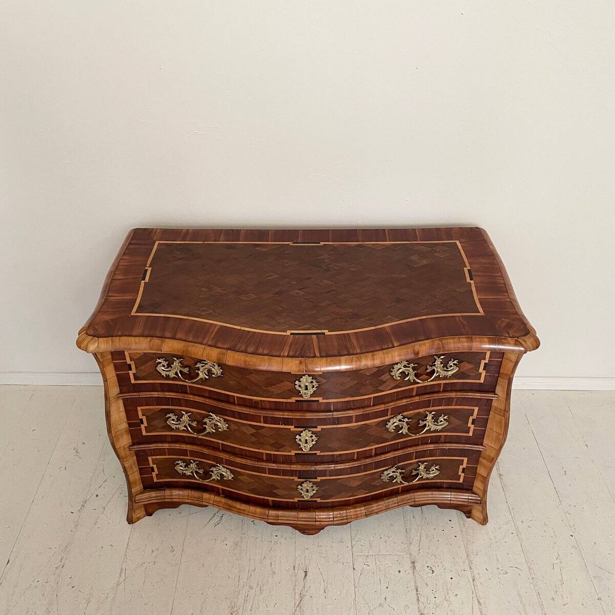 Baroque Chest of Drawers from Nussbaum and Amaranth, 1760