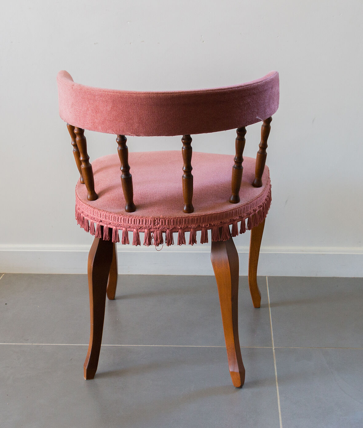 Pink velvet chair
