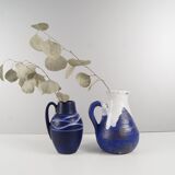 Vases set in blue white