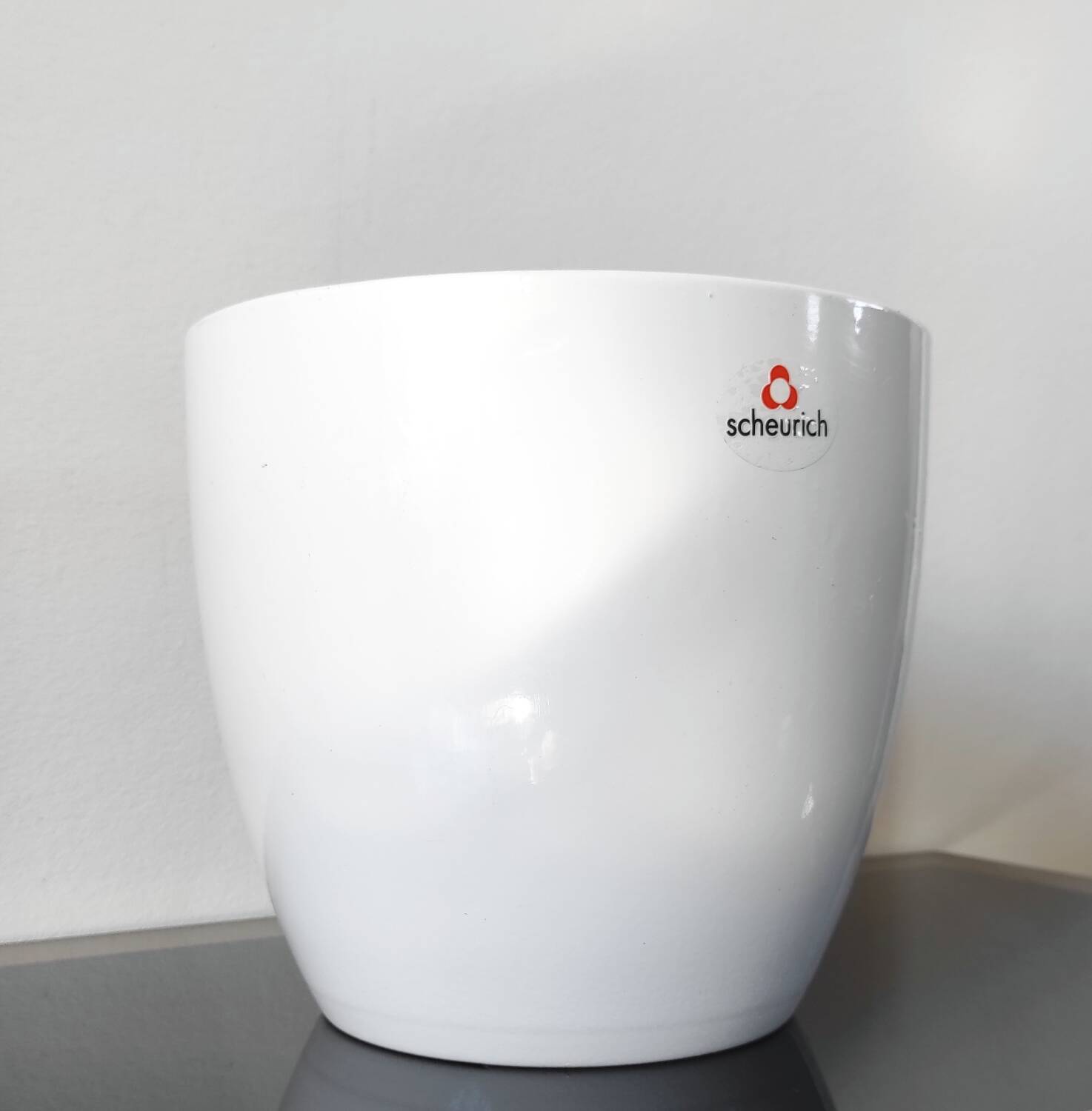 Cache-pot vintage blanc émaillé – Scheurich "Alaska"