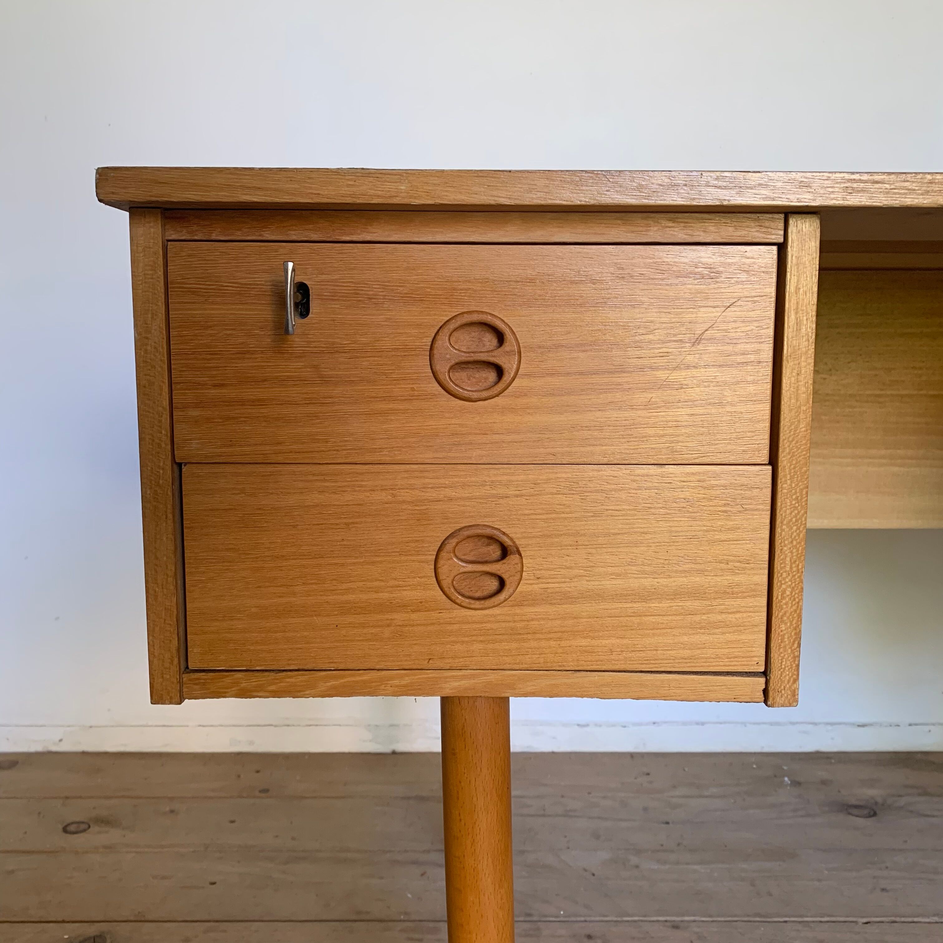 Bureau vintage