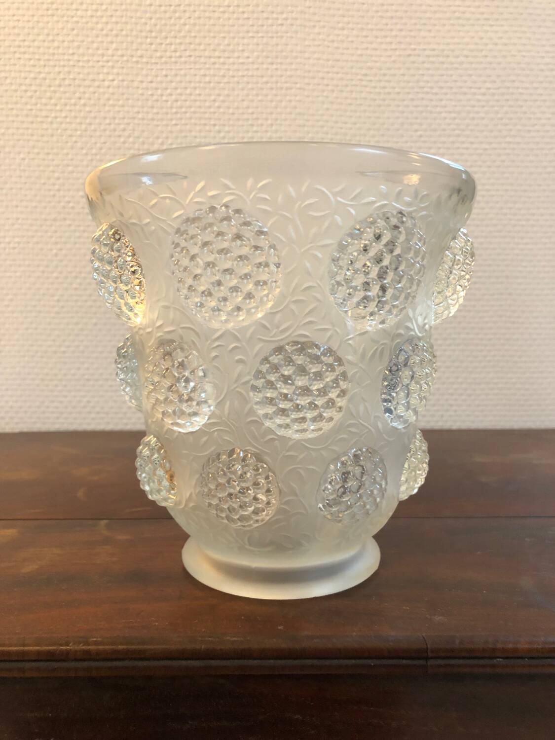 Vintage Verlys glass vase with cabochons