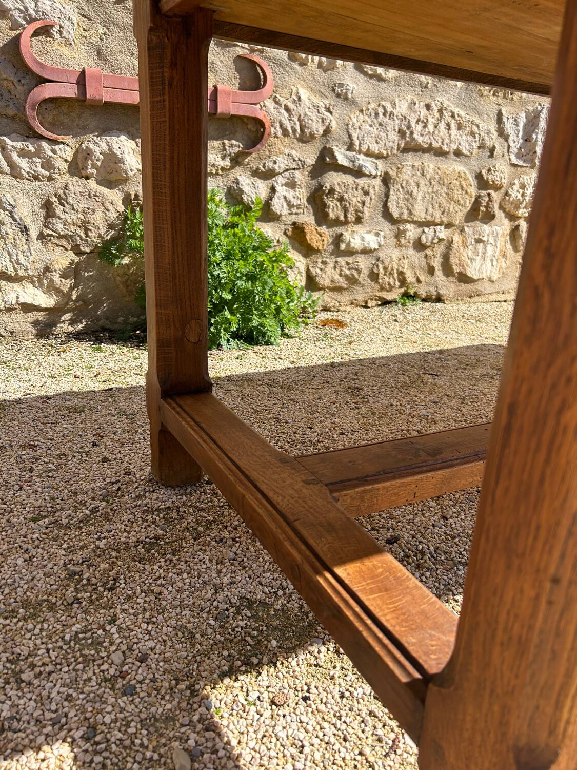 Farm table