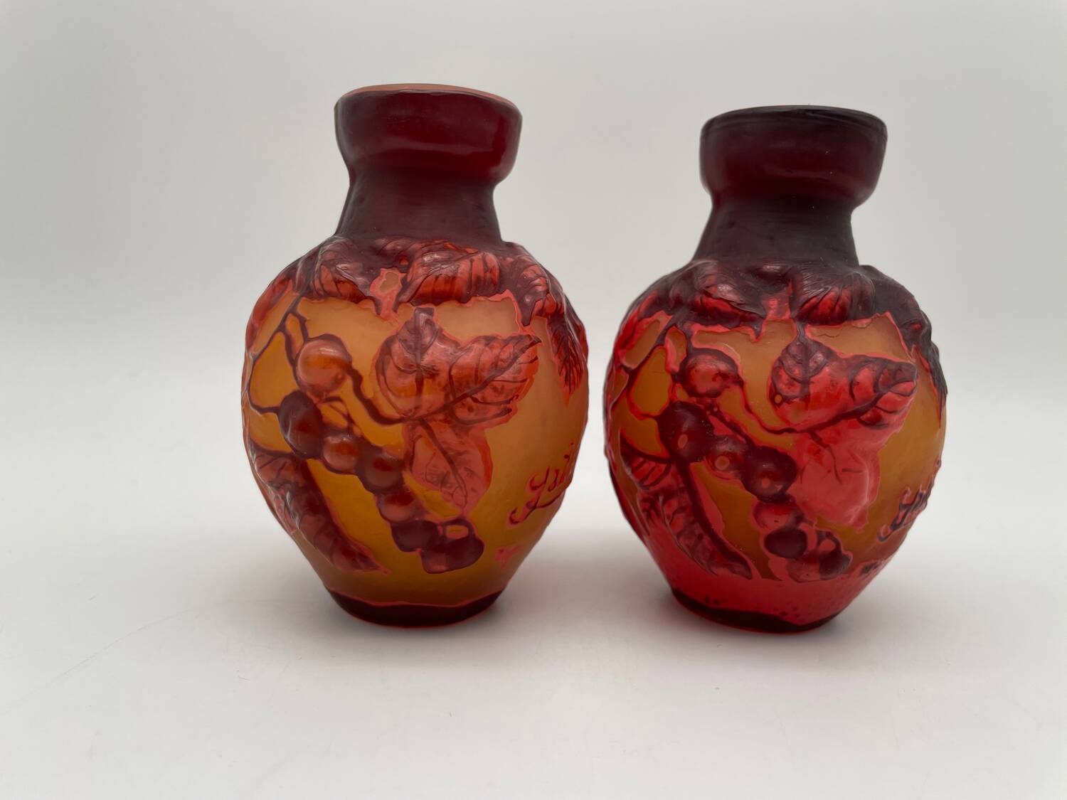 Paire de vases Tip Emile Gallé, pate de verre