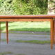 Table scandinave