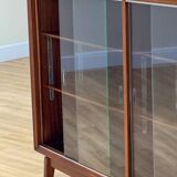 Display cabinet (by Minty)