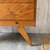 Chest of drawers with compass feet