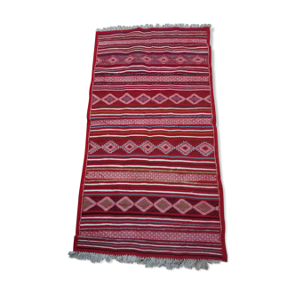 Tapis berbère rouge fait à la main en laine 115x215cm