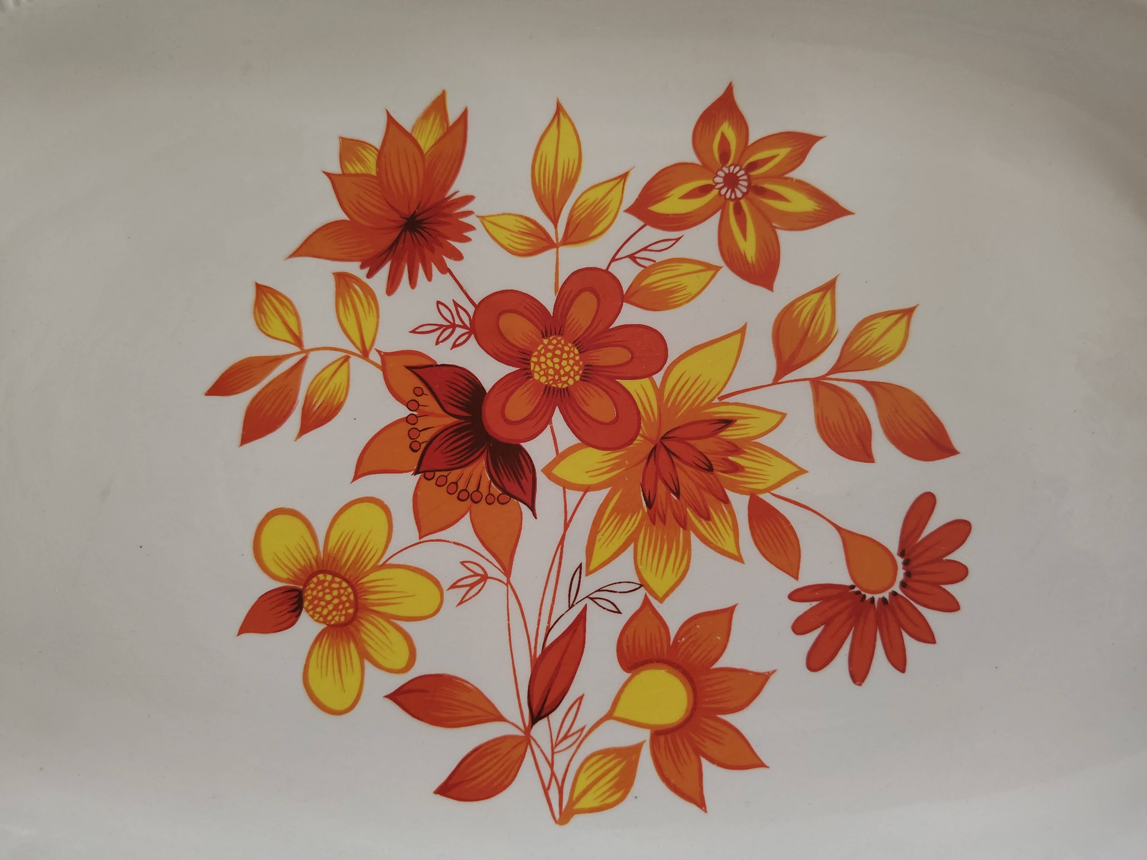 Plat / grande assiette vintage années 70