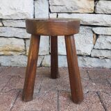 Tabouret tripode brutaliste ancien fait main 1960