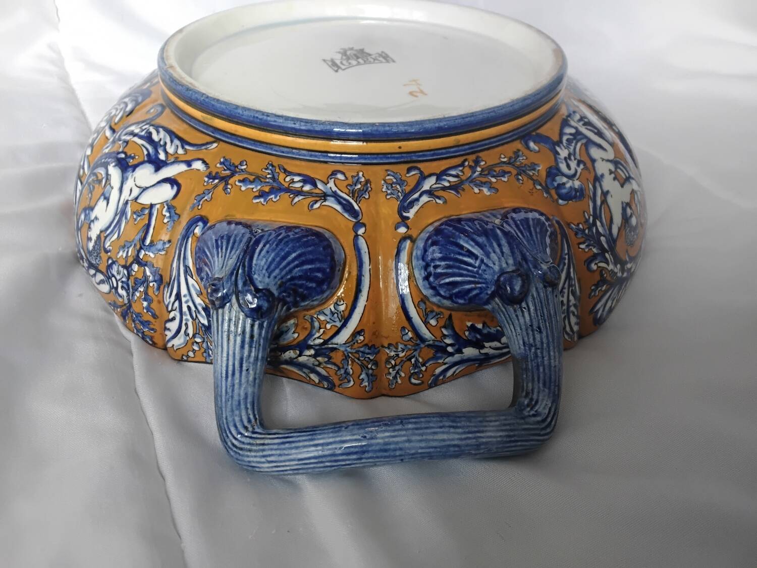 Gien earthenware bowl with handles, Francois I decor, 1860