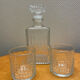 Carafe vintage whisky and its 2 glasses