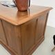 Comptoir ou bureau en noyer années 50
