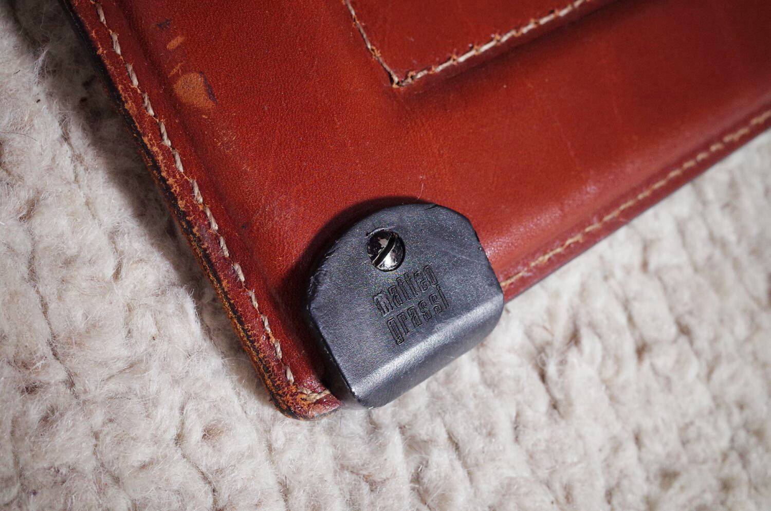 Matteo Grassi Korium Leder Zweisitzer und Sessel Causeuse