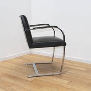 Paire de fauteuils BRNO, Knoll