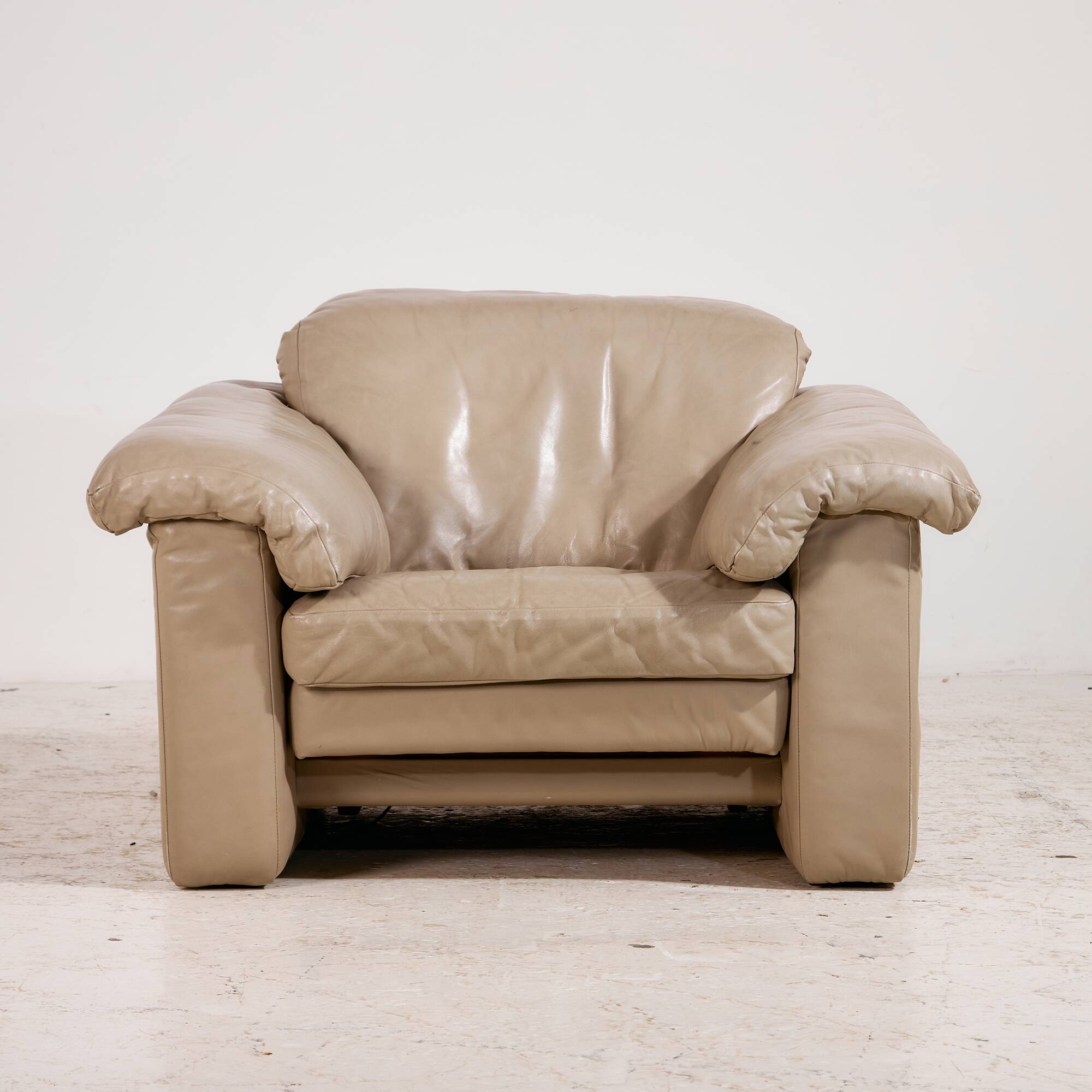 ‘Model 4000’ leather sofa set by Rolf Benz, Set of 4