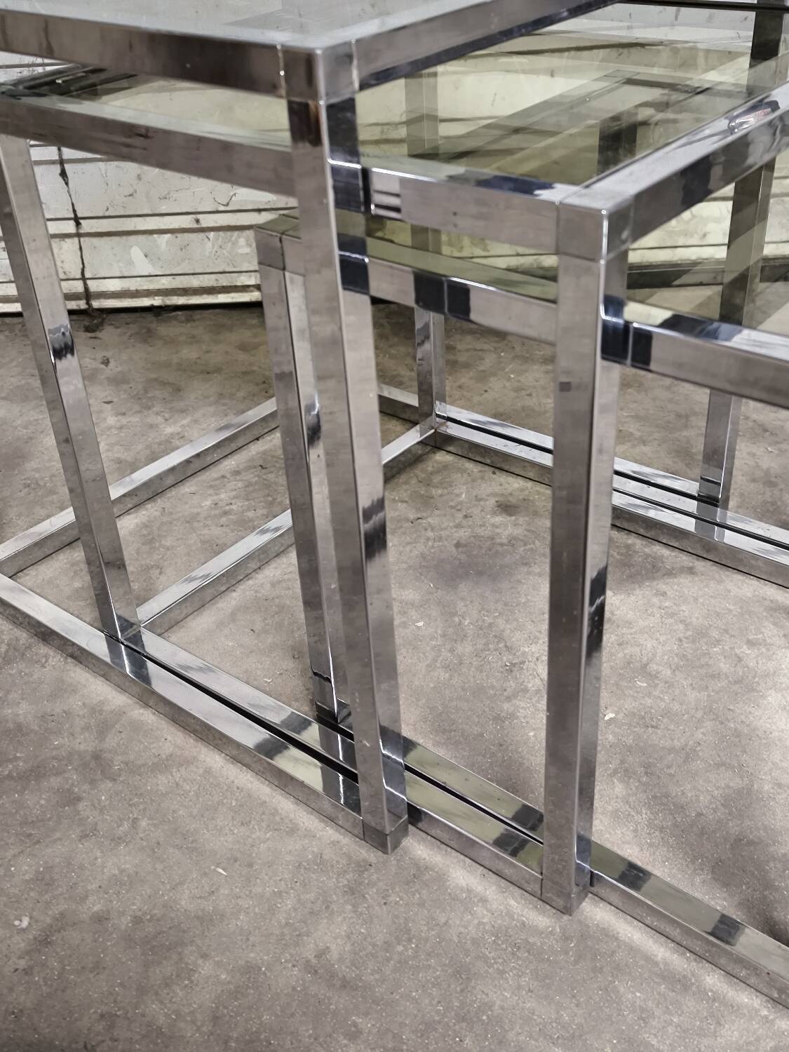 Vintage nesting tables