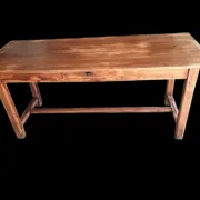 Farm table