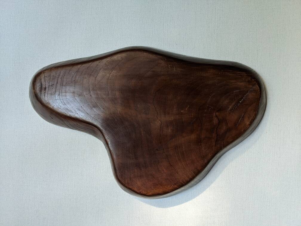 Empty wooden fruit bowl, handmade, slow decoration