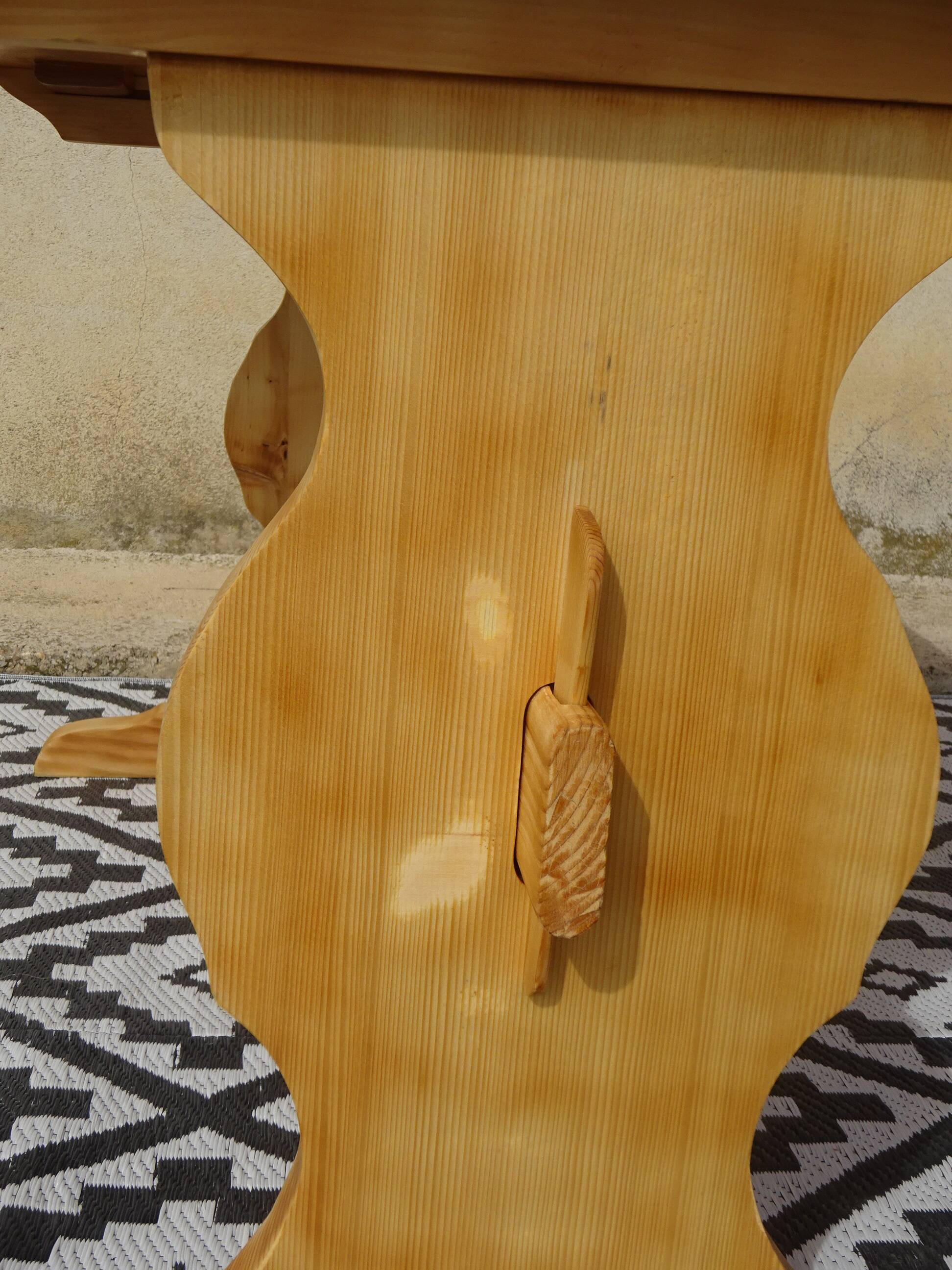 Pine table, white top