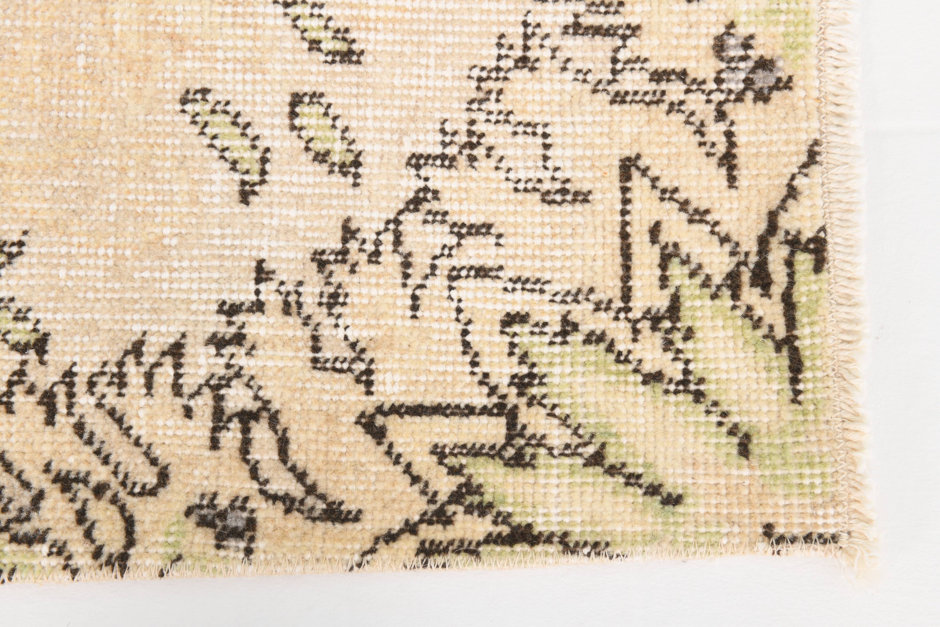 Cream & Light Yellow Turkish Vintage Rug, 215x320Cm