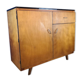 Buffet en bois clair, milieu XXème