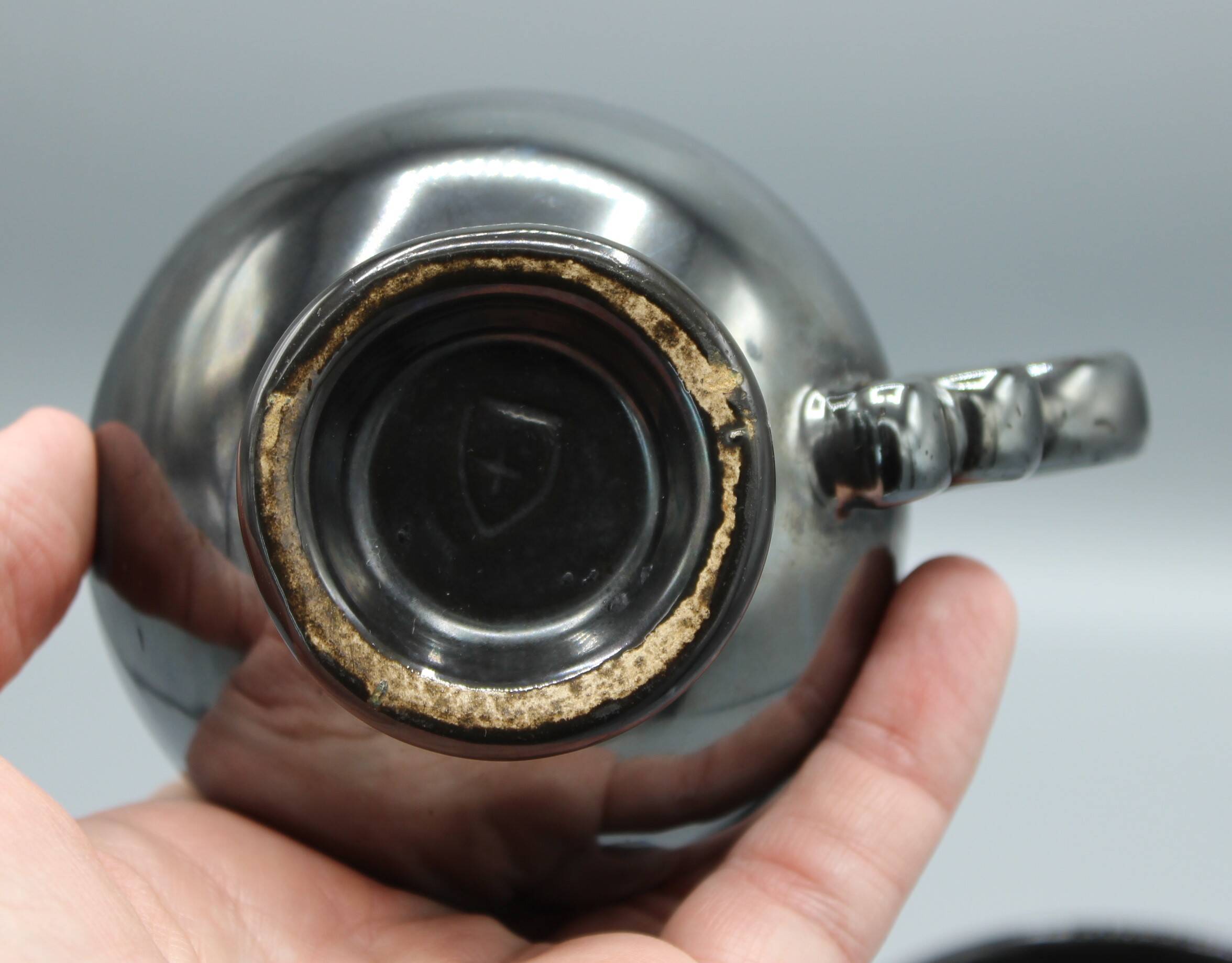 2 vintage design ceramic cups accolay