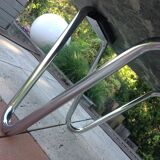 Round coffee table in green marble and chrome / vintage base 60s-70s