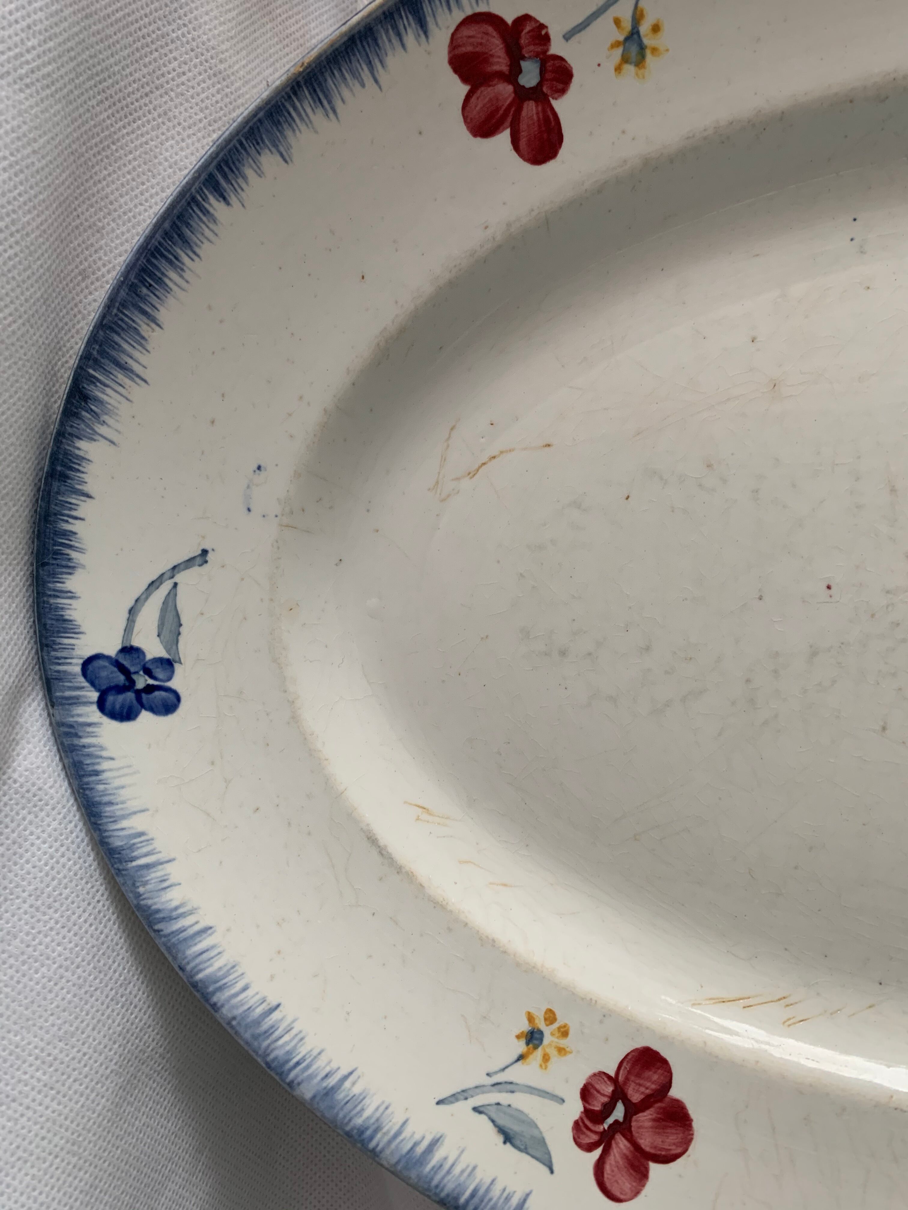 Set de 2 plats Mary Lou Digoin Sarreguemines 20 ème siècle