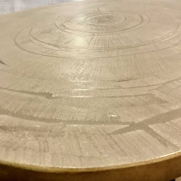 Table basse vintage pied tulipe.