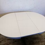 Table ronde en formica années 70 avec rallonge