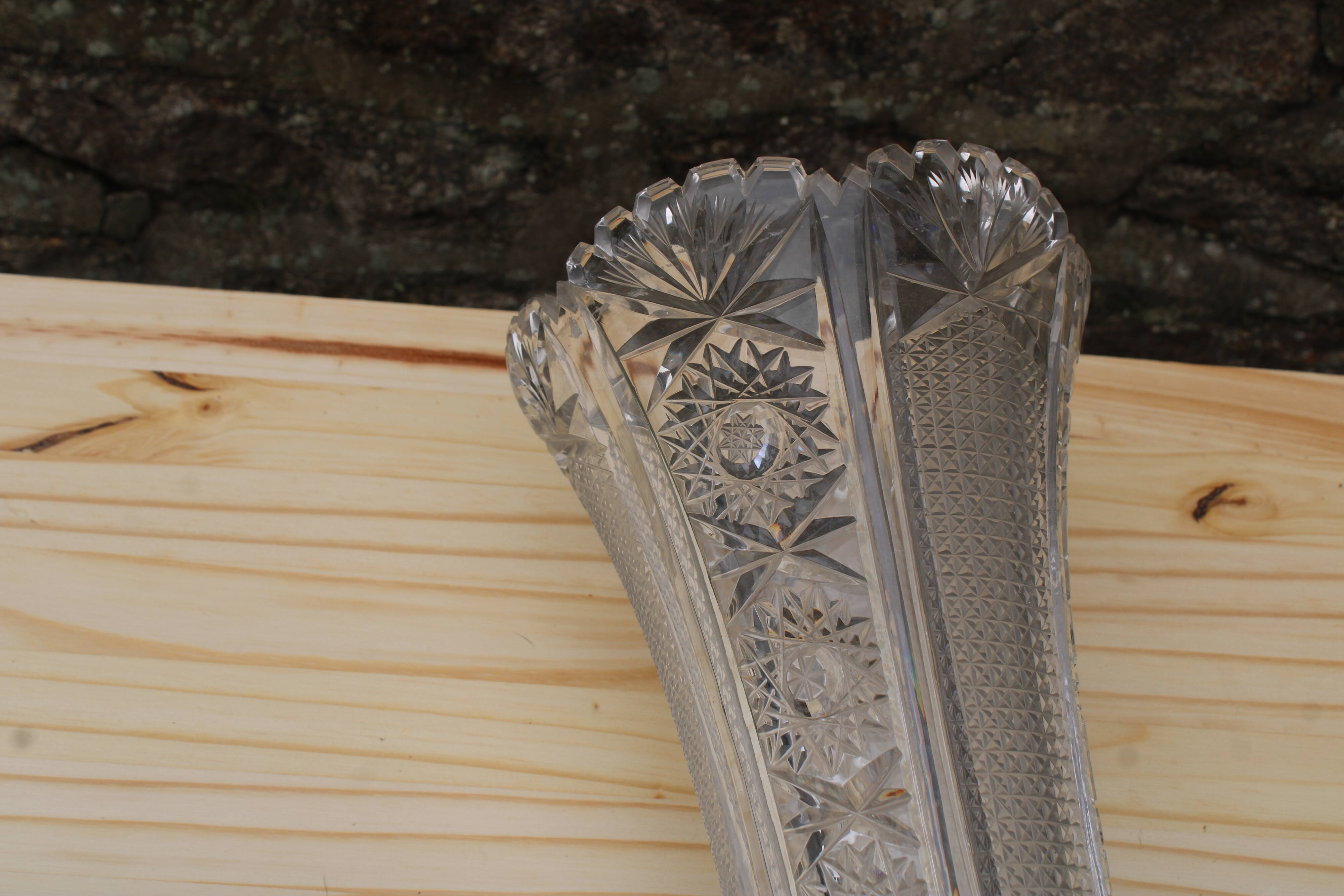 Chiseled crystal vase