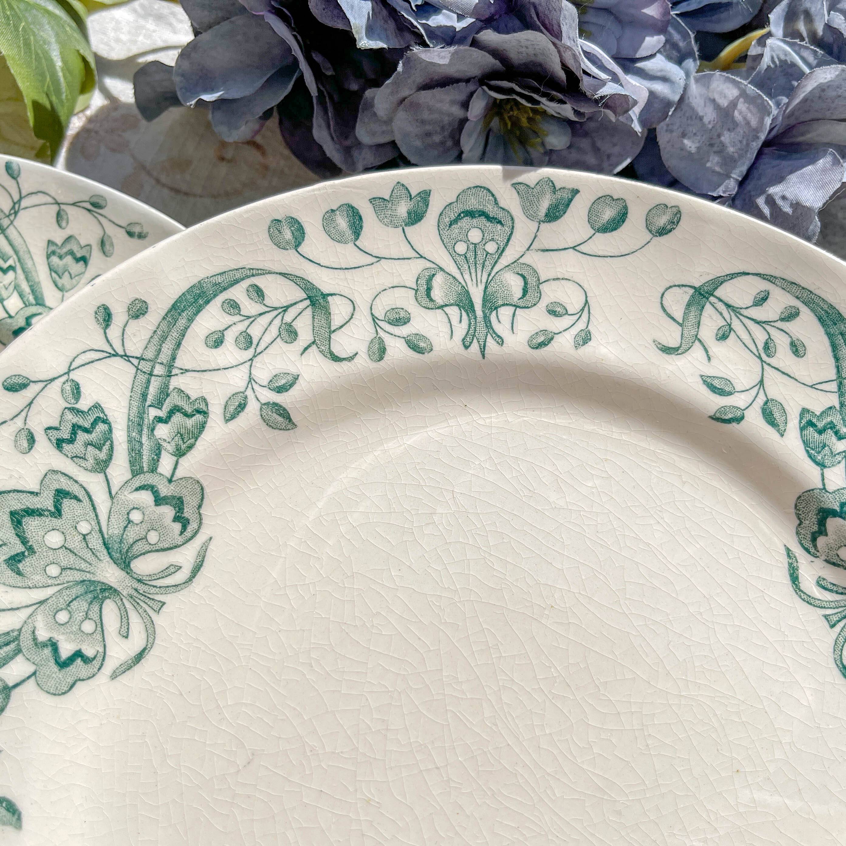 Set of 6 Small Antique Iron Earth Plates "Figuig" – Longchamp 19th Century