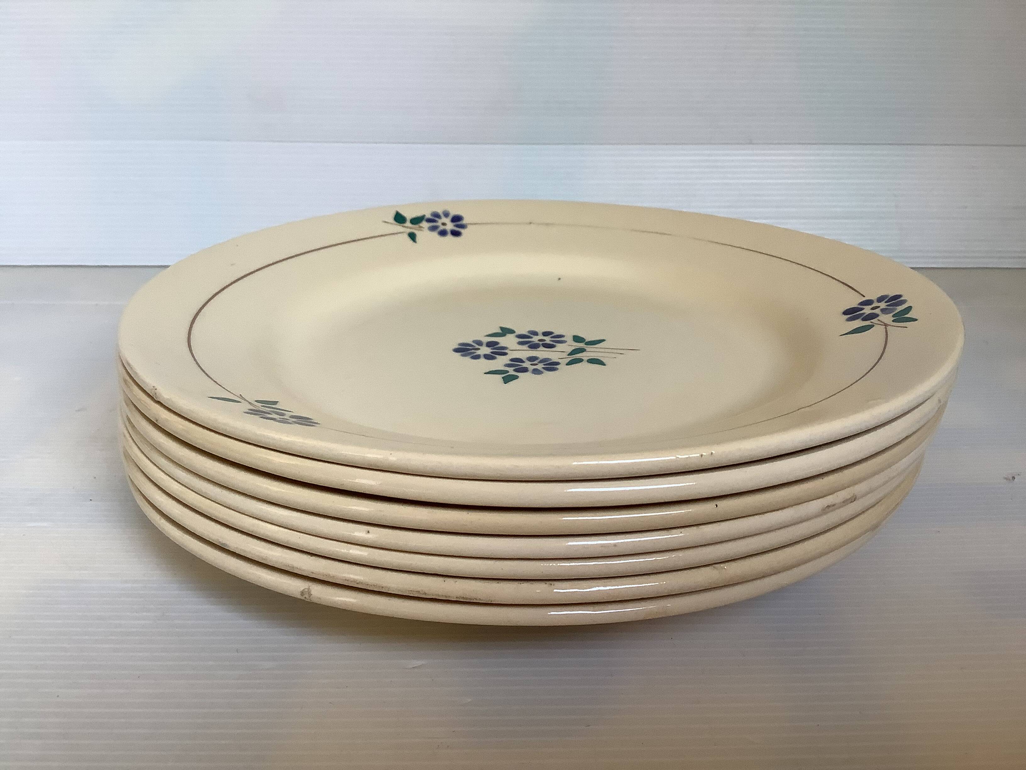 Seven old plates Geneviève Orchies Moulin des Loups