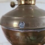 Lampe à pétrole éléctrifiée laiton et opaline