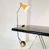 Grande lampe Italienne à contrepoids en laiton de design 50