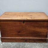 Pine chest